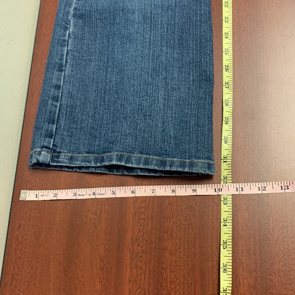 Jean Star - Picture 3 of 7